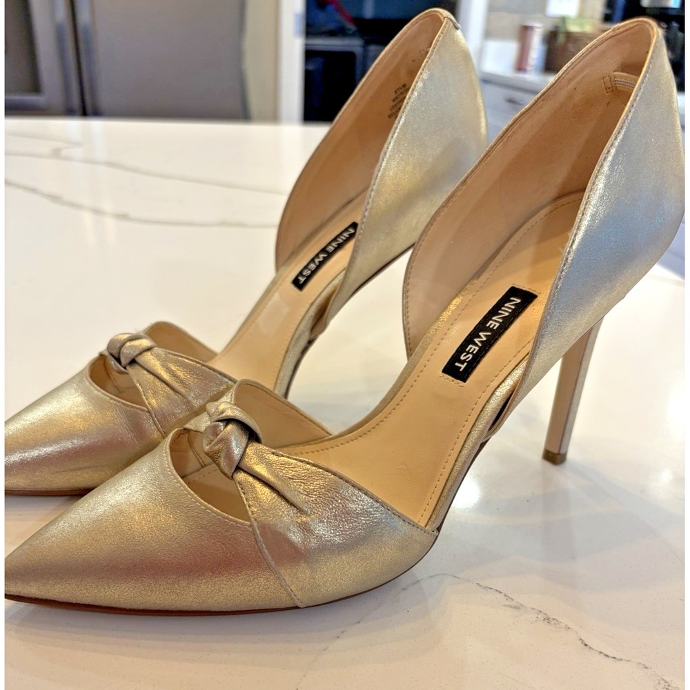 Nine West Women's sz‎ 8 1/2 Pointy Toe 4" High Stiletto Pumps Gold Leather Shoes